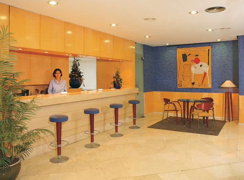 Nh Ciudad De Valencia Hotel Екстериор снимка